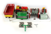 Agroset 2 - Traktor plechov na klek s nadm